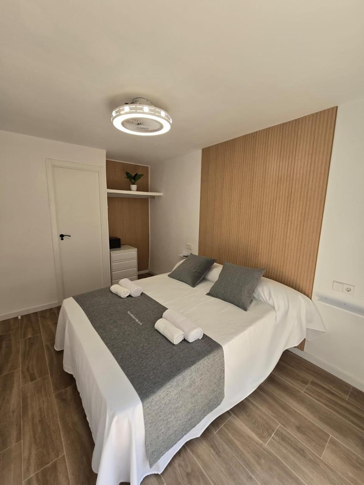 Suites Alameda Centro Levante بينايدورم المظهر الخارجي الصورة