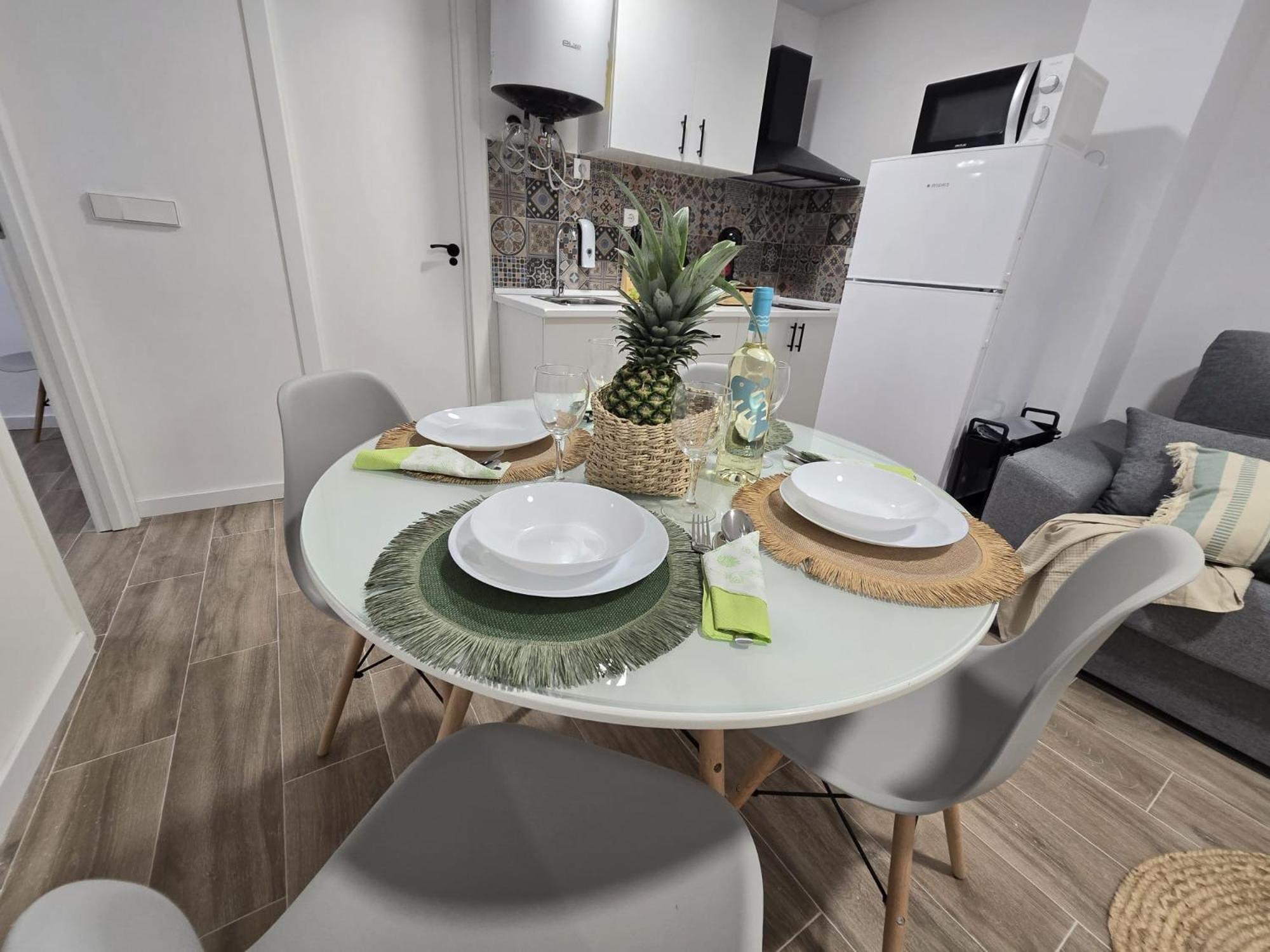 Suites Alameda Centro Levante بينايدورم المظهر الخارجي الصورة