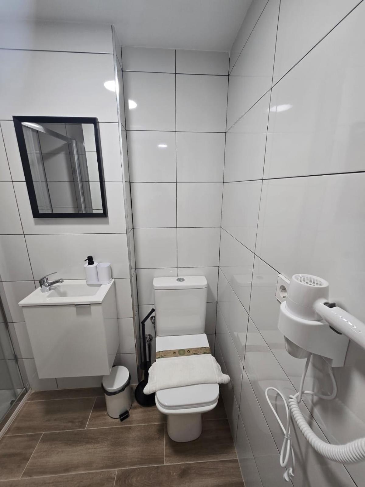 Suites Alameda Centro Levante بينايدورم المظهر الخارجي الصورة