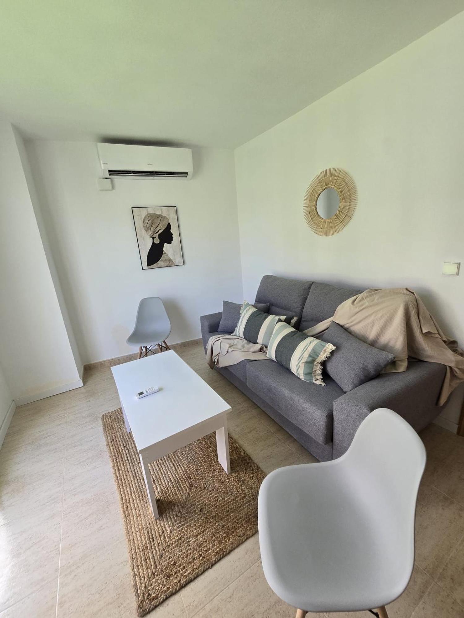Suites Alameda Centro Levante بينايدورم المظهر الخارجي الصورة
